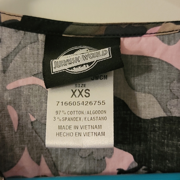 Scrub Top - Picture 3 of 3